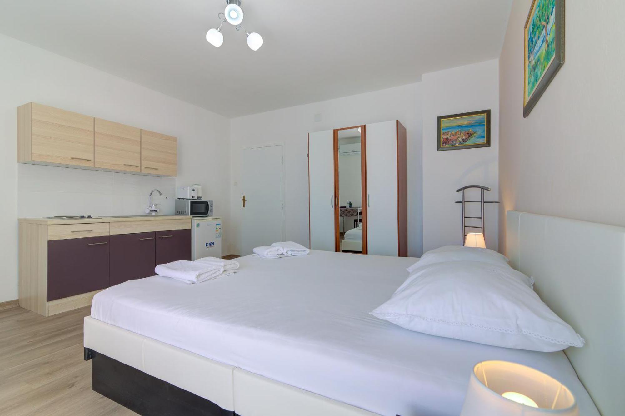 Apartmani Ana เซนญ์ ห้อง รูปภาพ